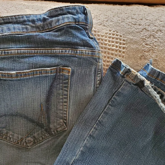 Junior's Arizona 17 Long Flare jeans - Picture 9 of 13